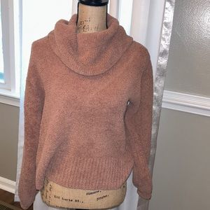 Jessica Simpson Sherpa sweater size Medium